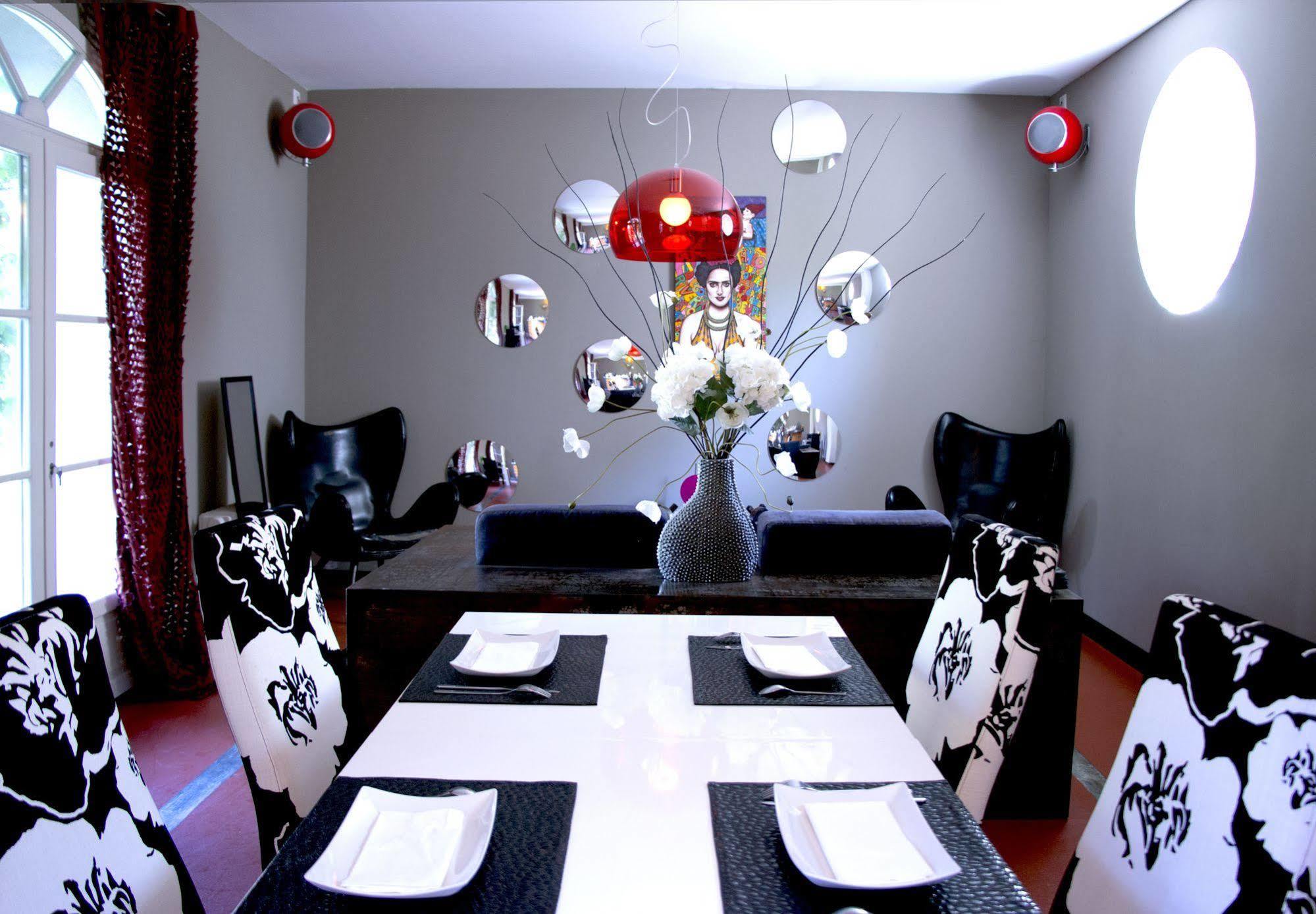 La Villa Nova Montpellier Luaran gambar