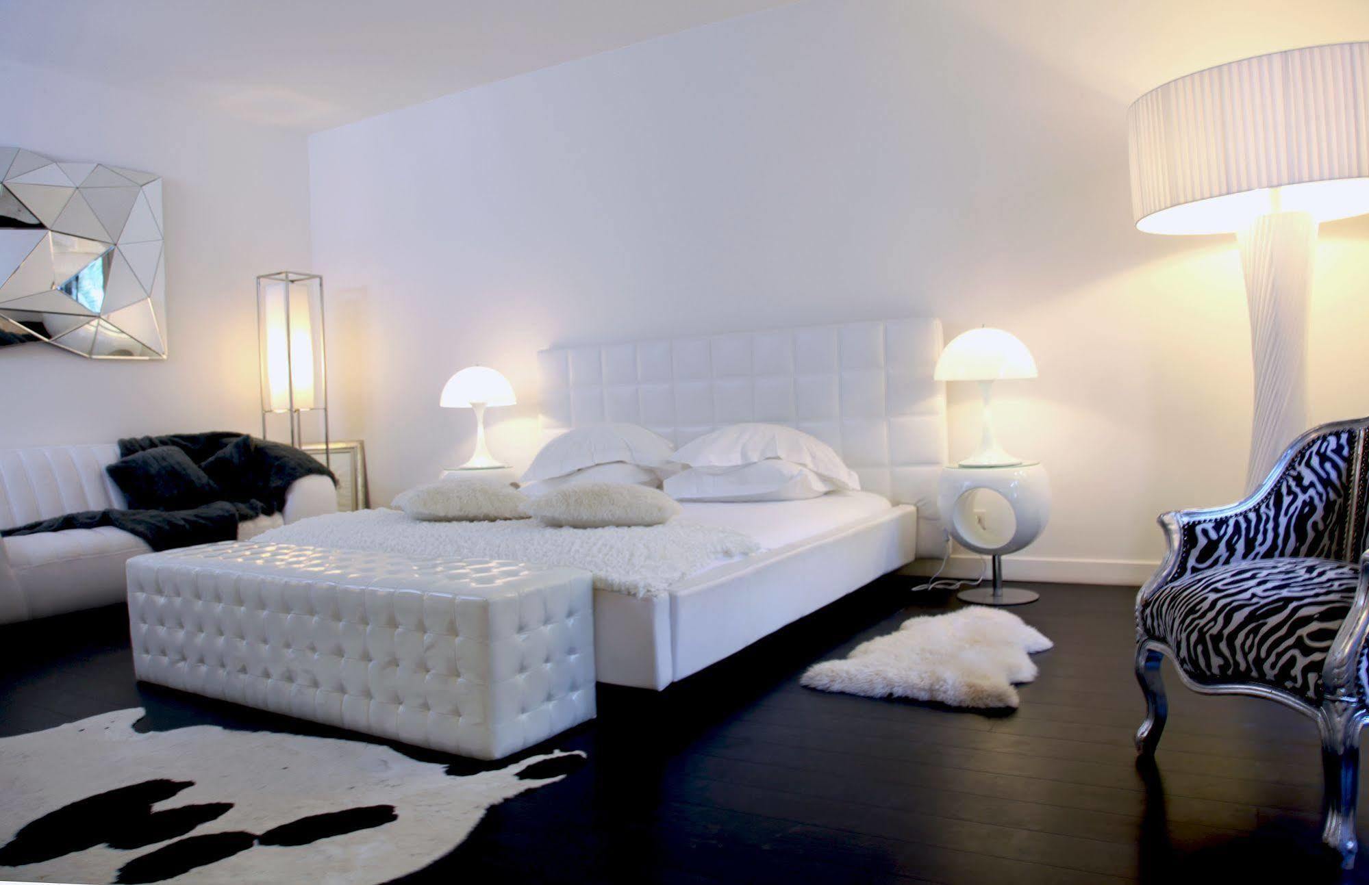 La Villa Nova Montpellier Luaran gambar